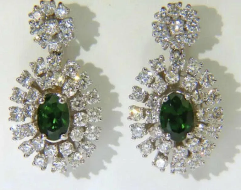 3.08 Carat Natural Tsavorite Diamonds Dangle Earrings 14 Karat Ref 12305