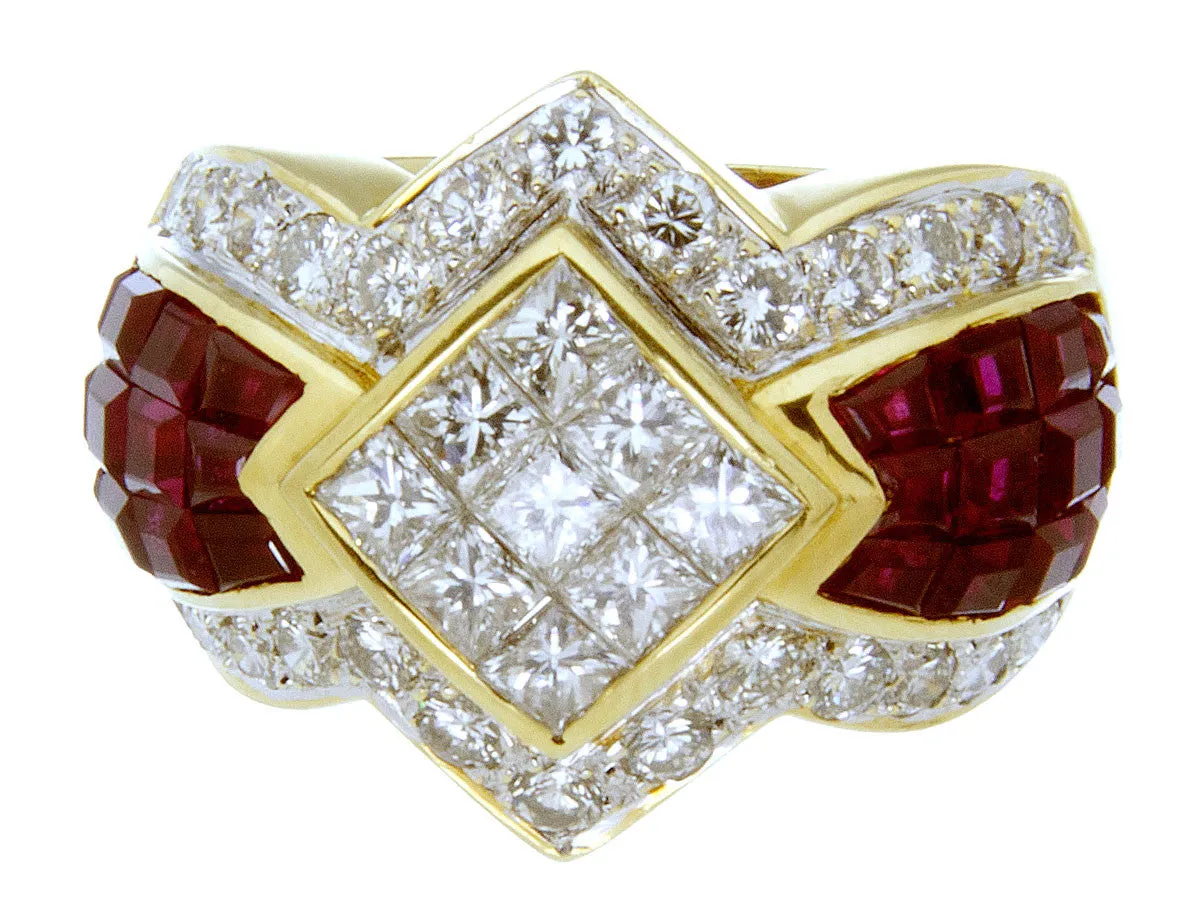 4.50ct Ruby & Diamond Ring in 18kt Gold