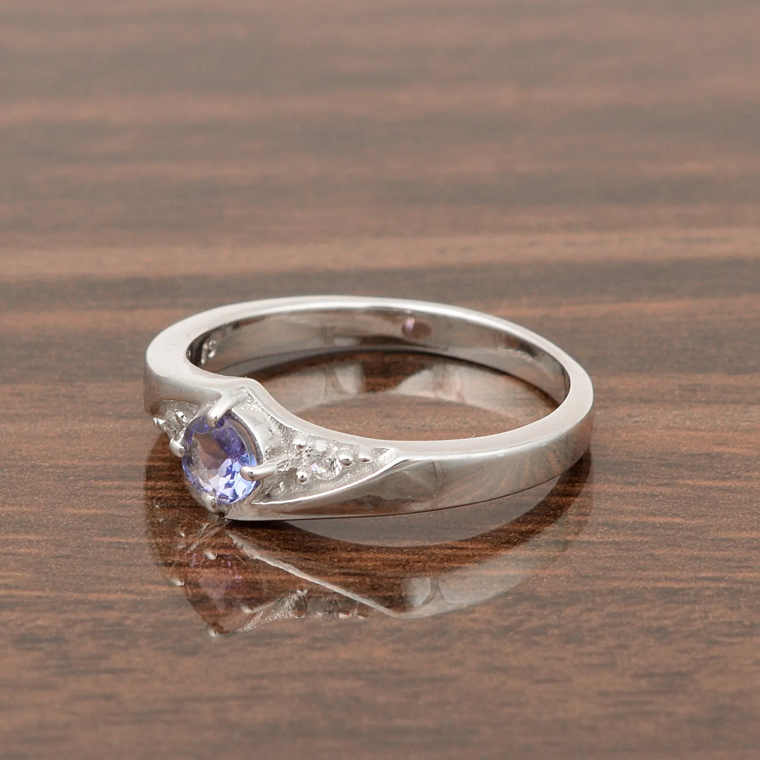 925 Sterling Silver Round Cut 4mm Tanzanite Women's Engagement Ring