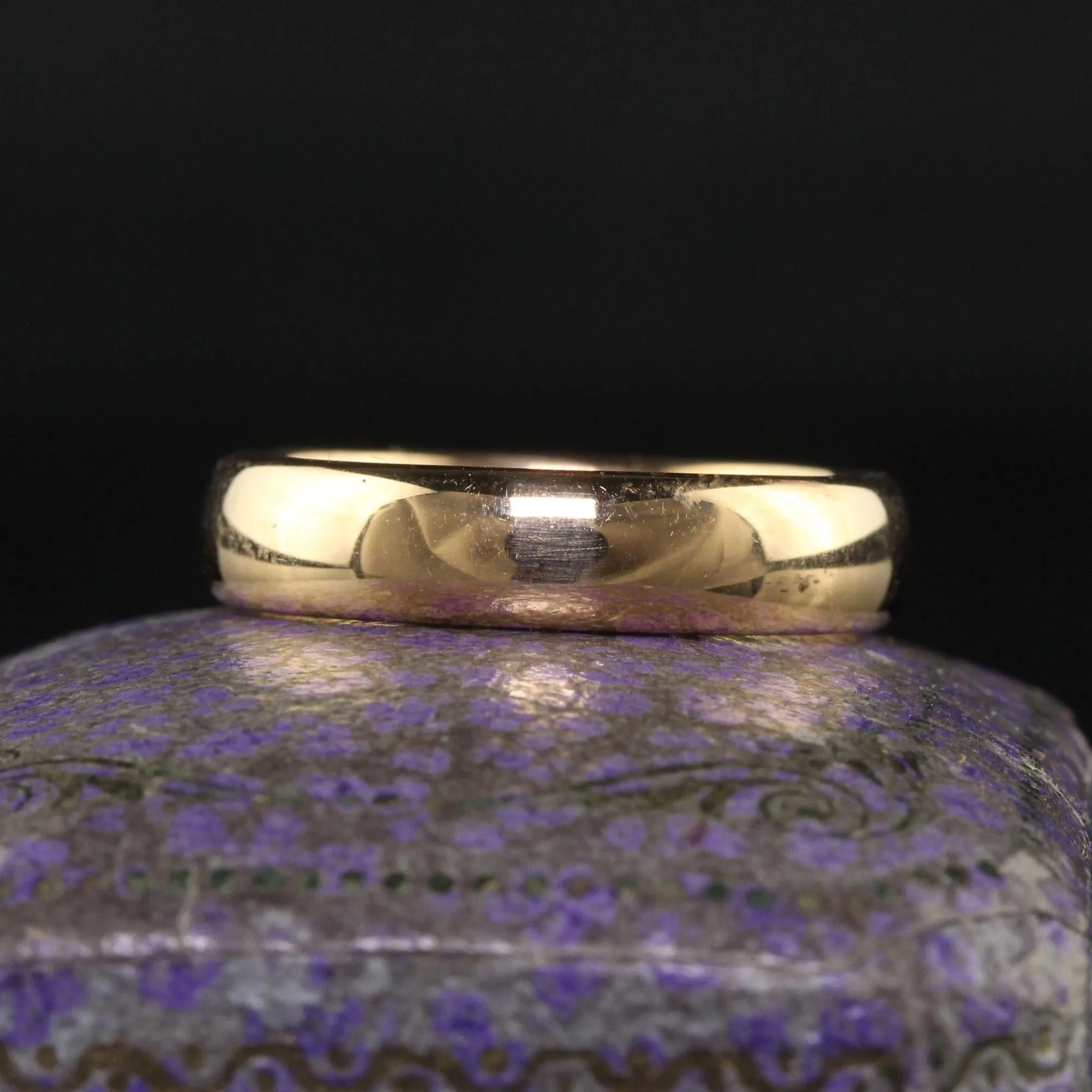 Antique Edwardian 18K Yellow Gold Classic Engraved Wedding Band - Size 6 3/4