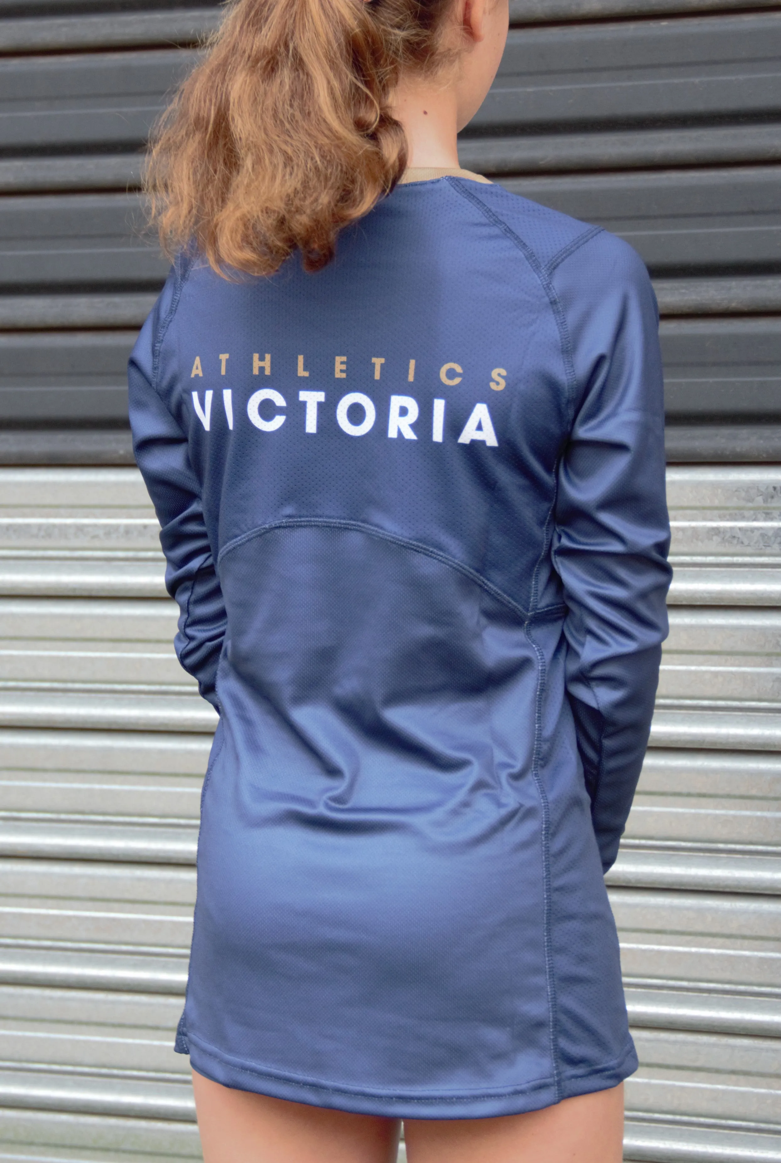 AV Women's Long Sleeve Tee
