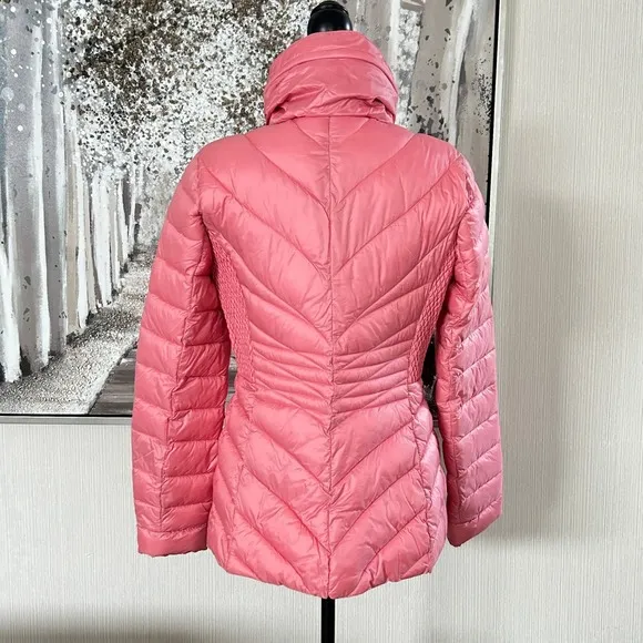 Bernardo Women's EcoPlume Packable Lightweight Chevron Puffer Jacket NWOT - Med