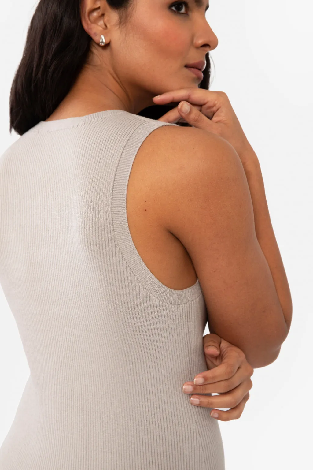 CAITLIN SLEEVELESS RIB DRESS - LIGHT HEATHER GREY