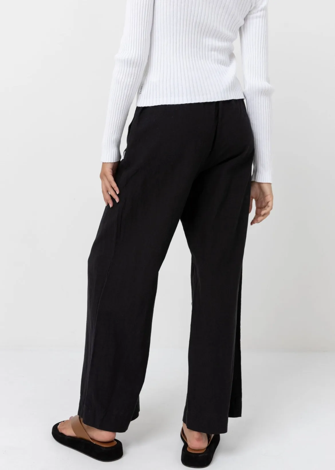 Classic Drawstring Pant