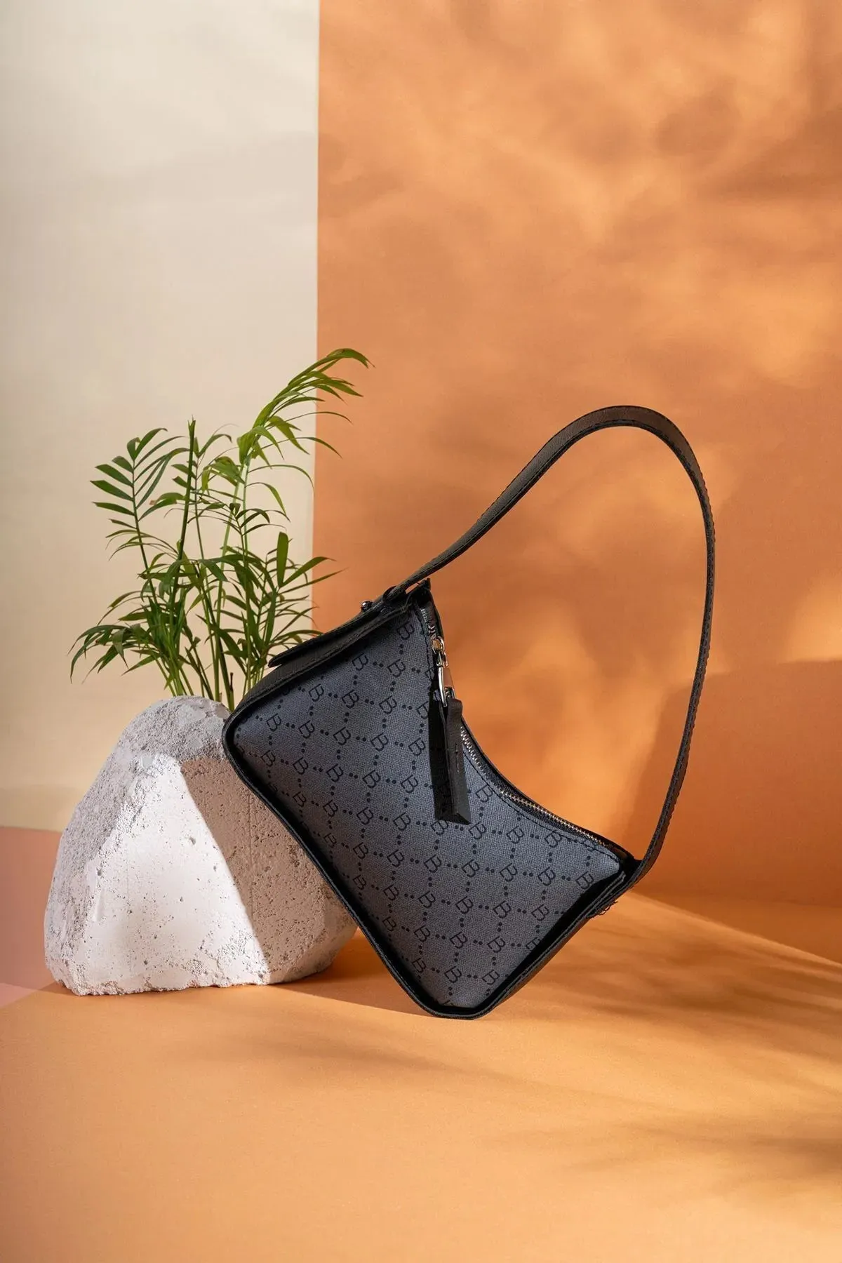 Classic Patterned Baguette Women's Hand and Shoulder Bag