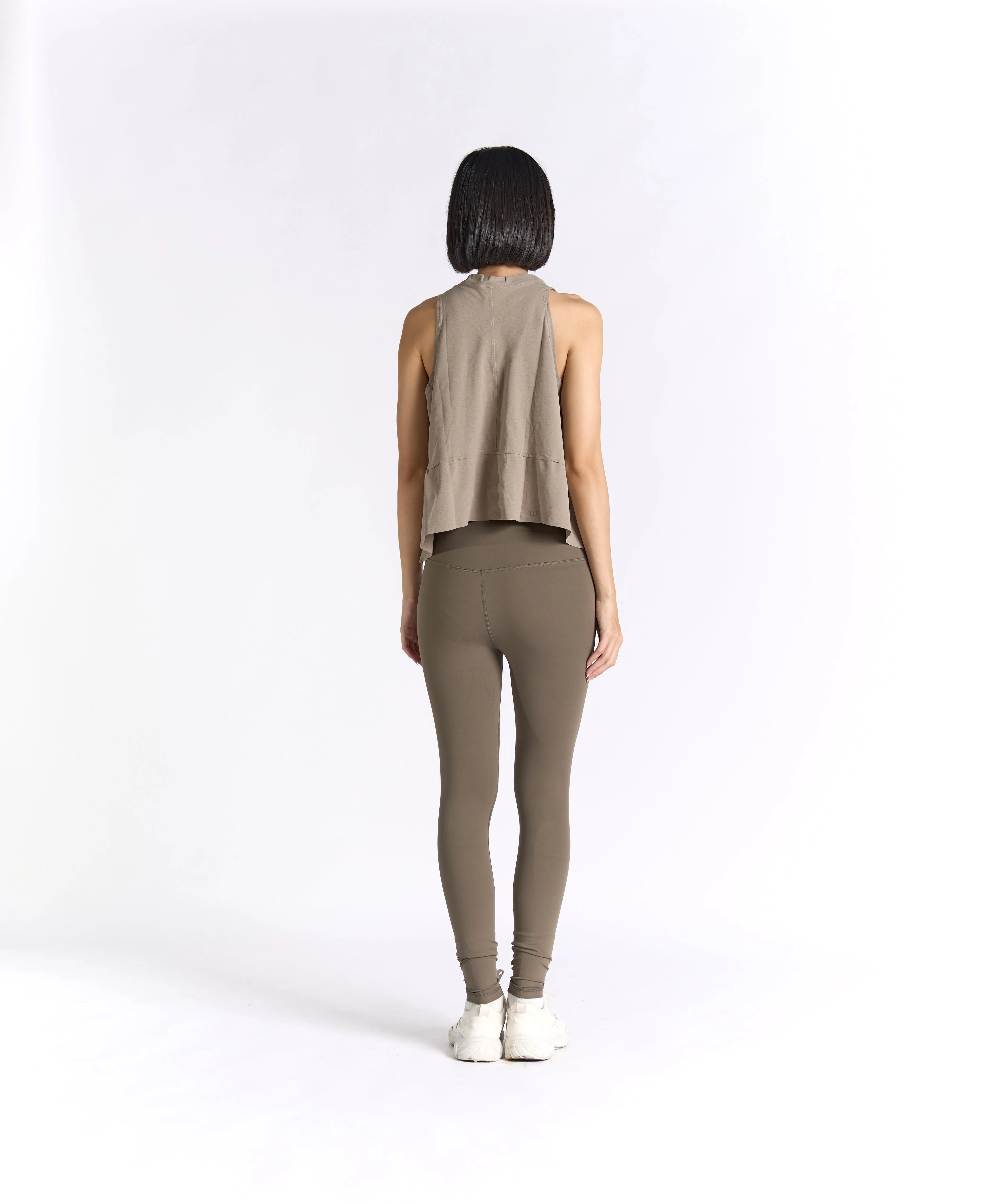 CloudEase Cropped Flow Tank