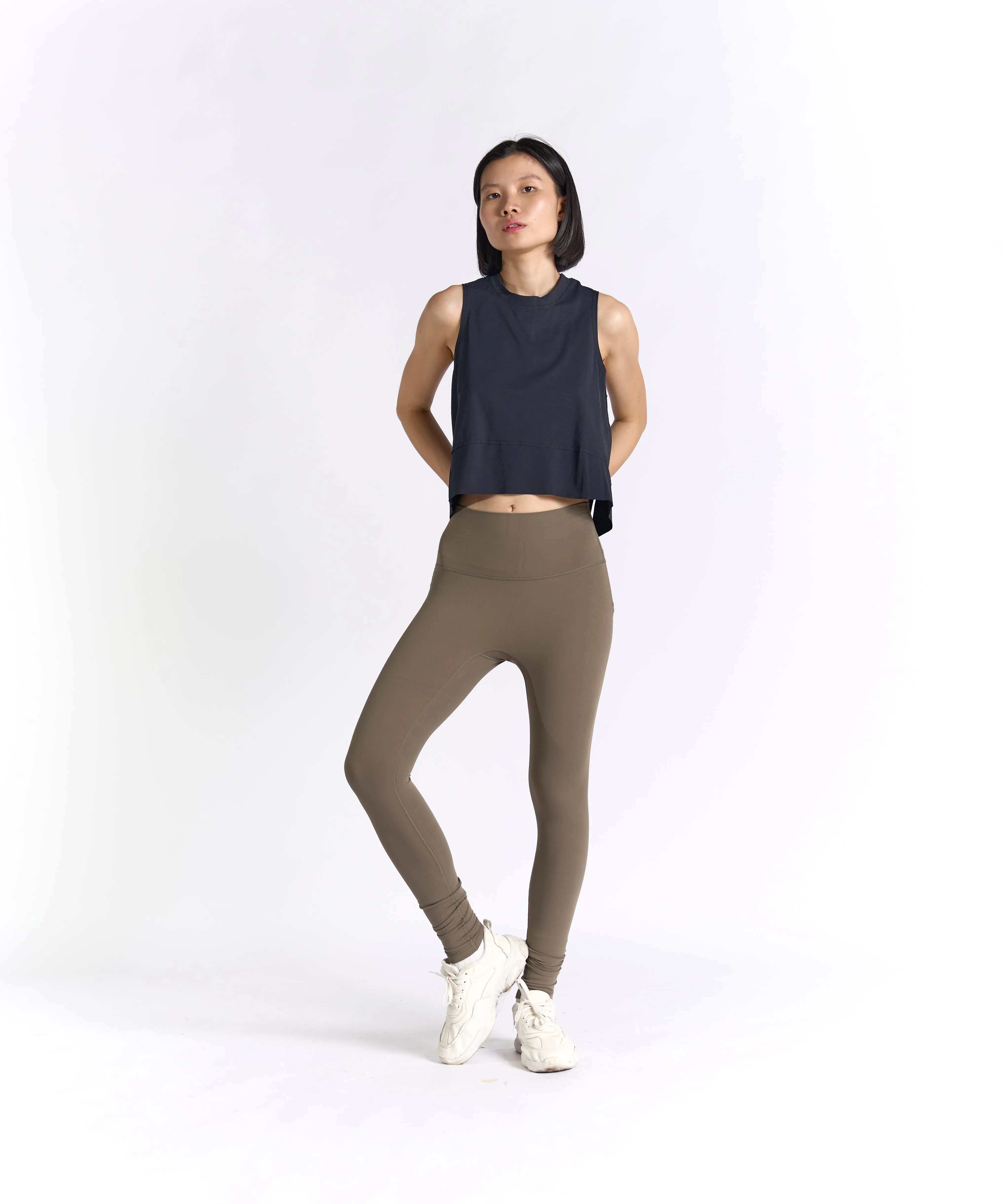 CloudEase Cropped Flow Tank
