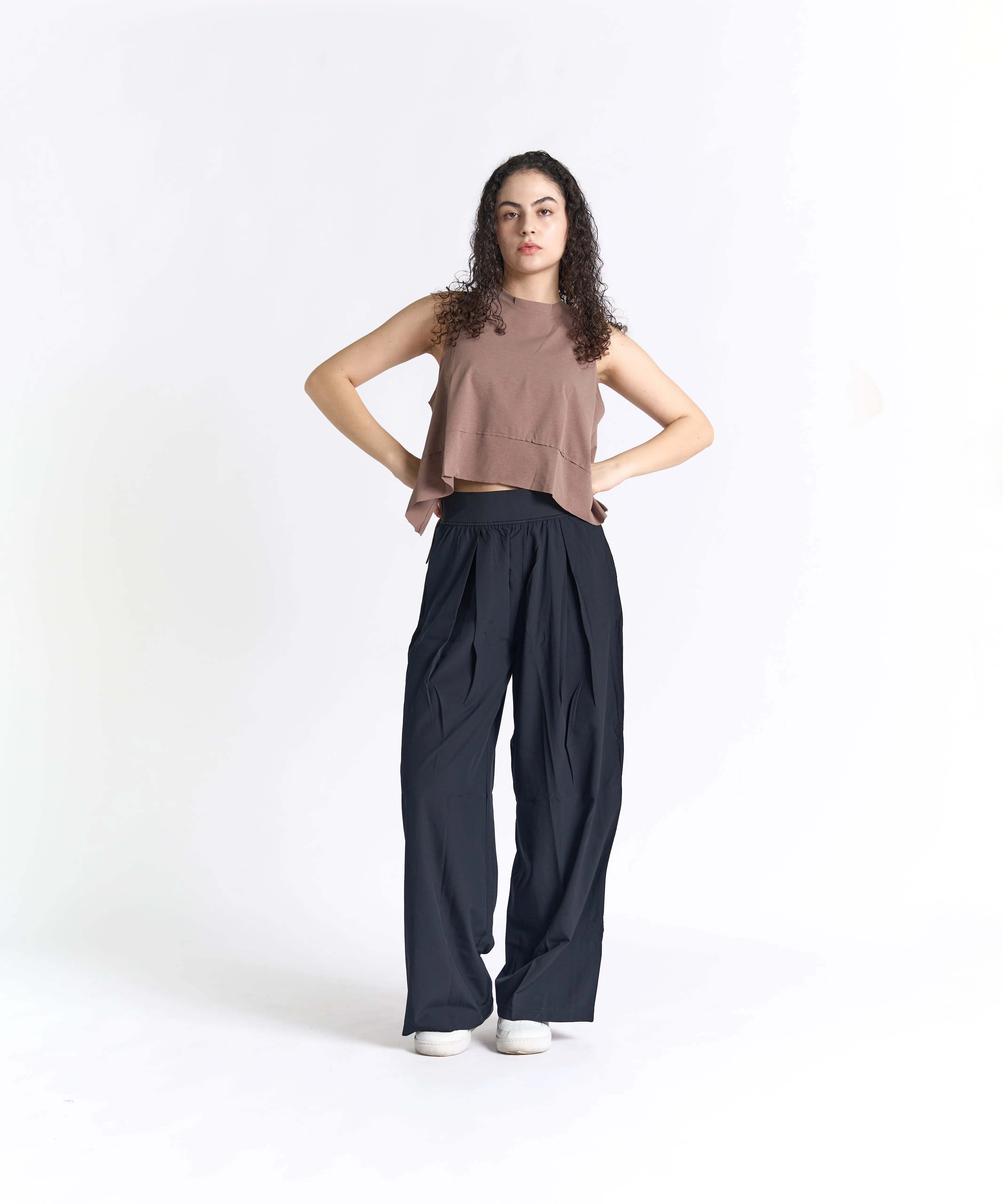 CloudEase Cropped Flow Tank