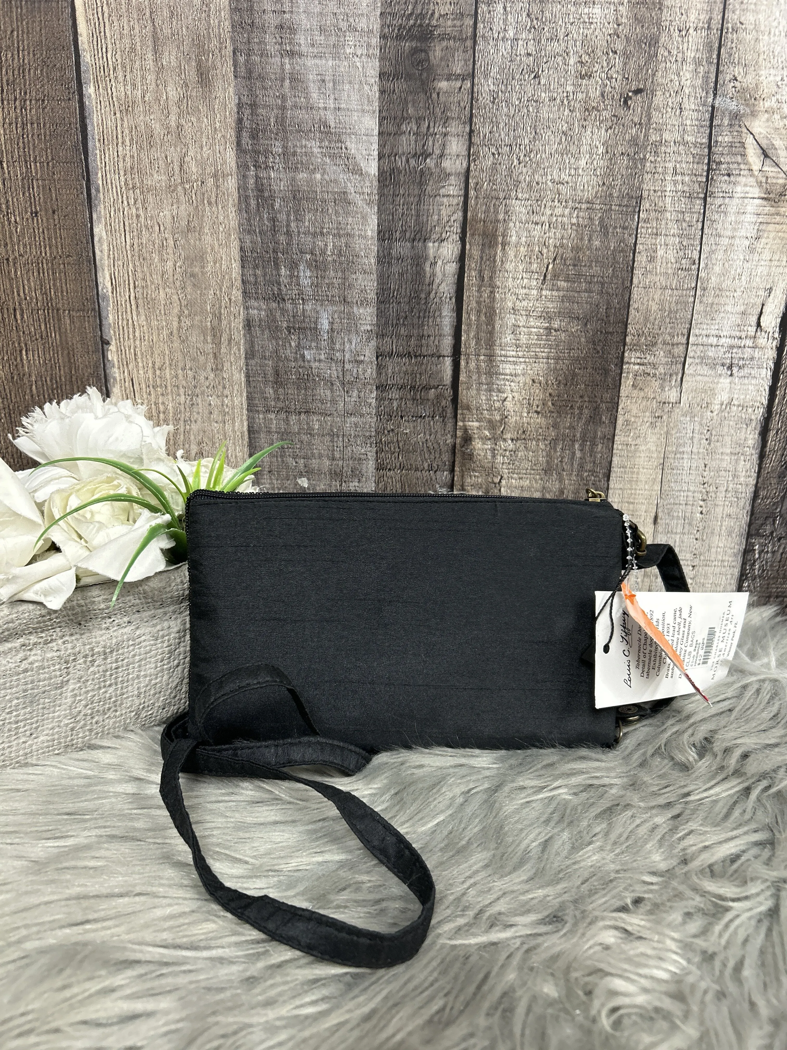 Crossbody By Cme  Size: Small