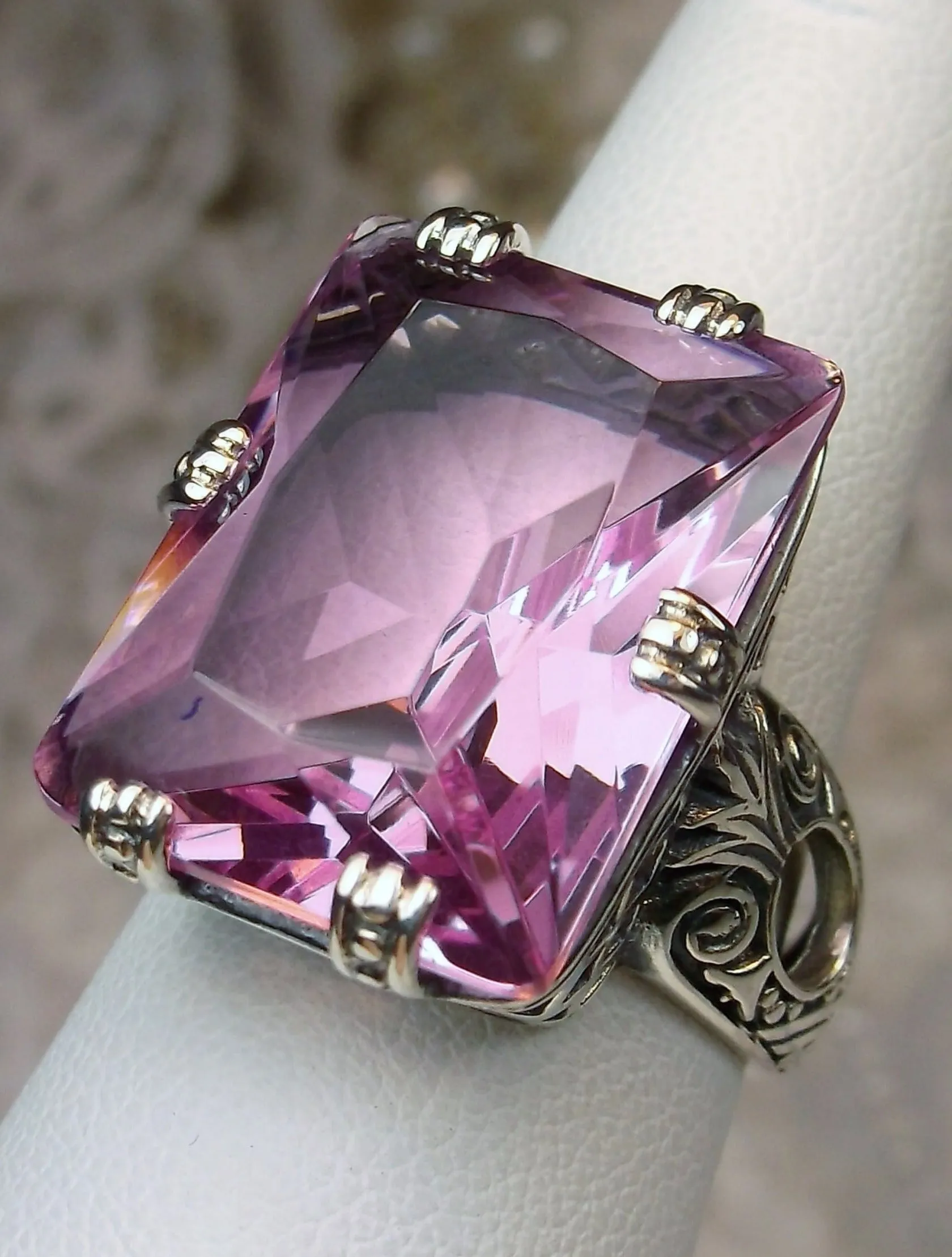 D104, 6 Prong Ring, 30ct choice of Gem, Vintage Jewelry #D104