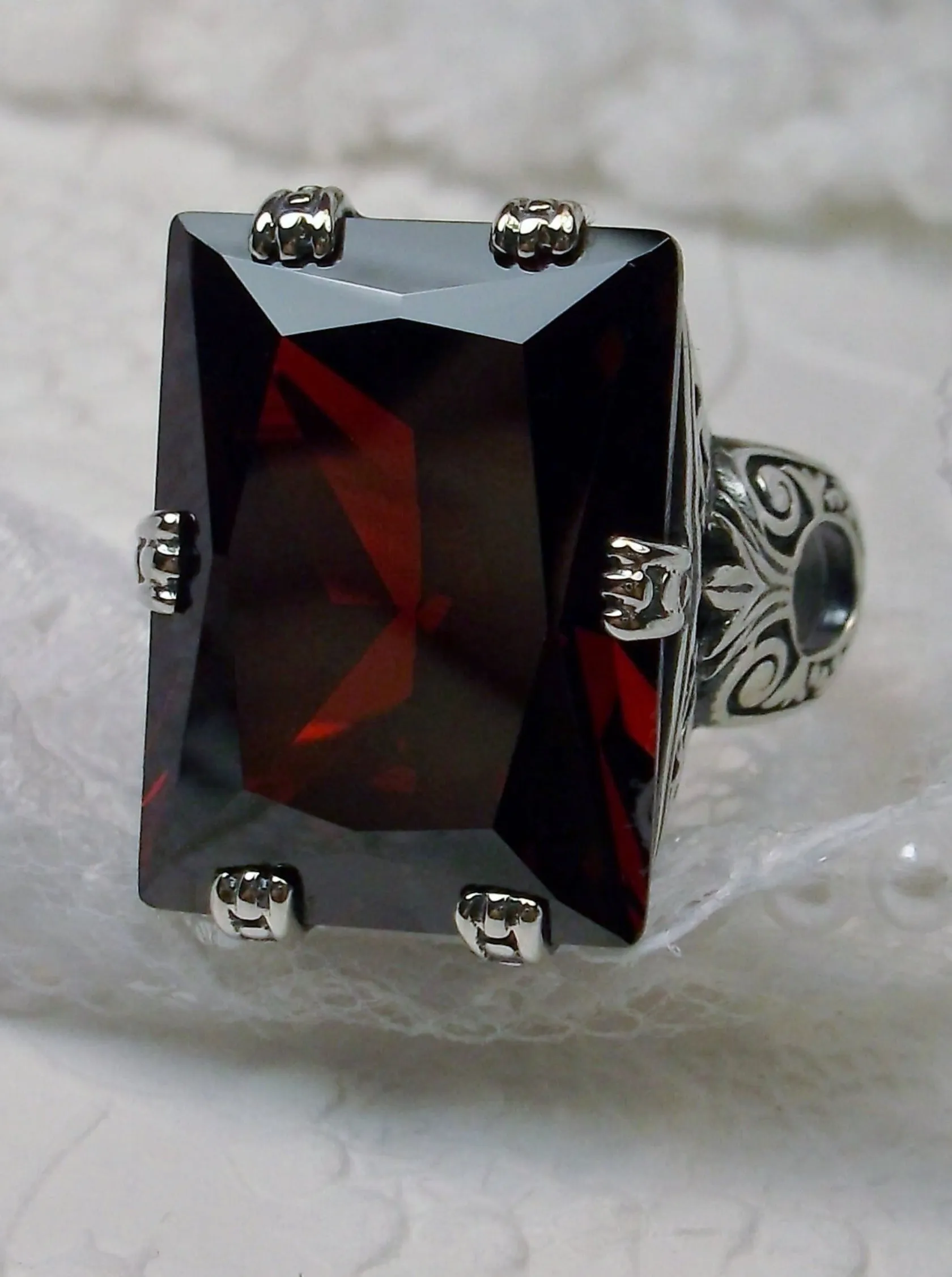 D104, 6 Prong Ring, 30ct choice of Gem, Vintage Jewelry #D104