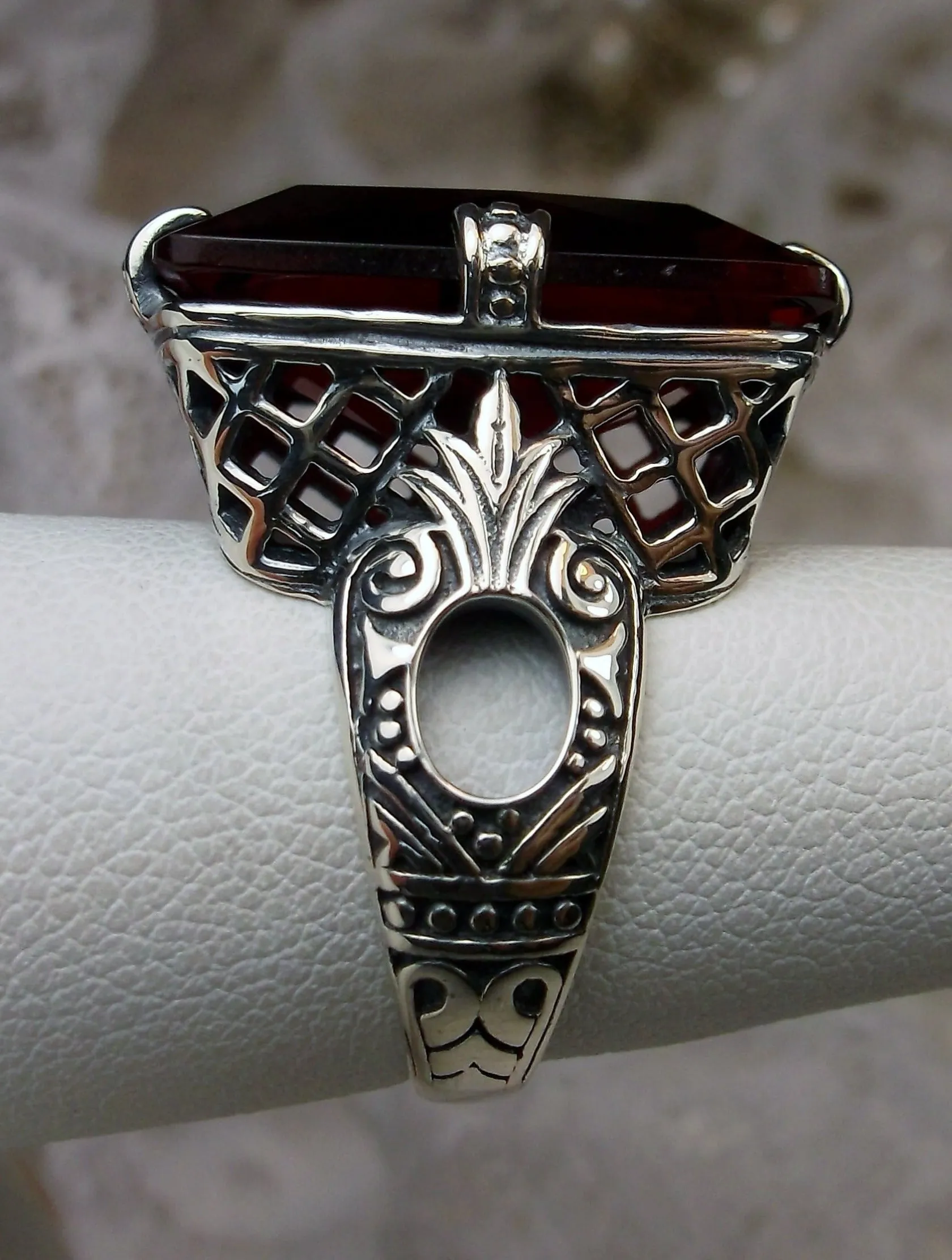 D104, 6 Prong Ring, 30ct choice of Gem, Vintage Jewelry #D104