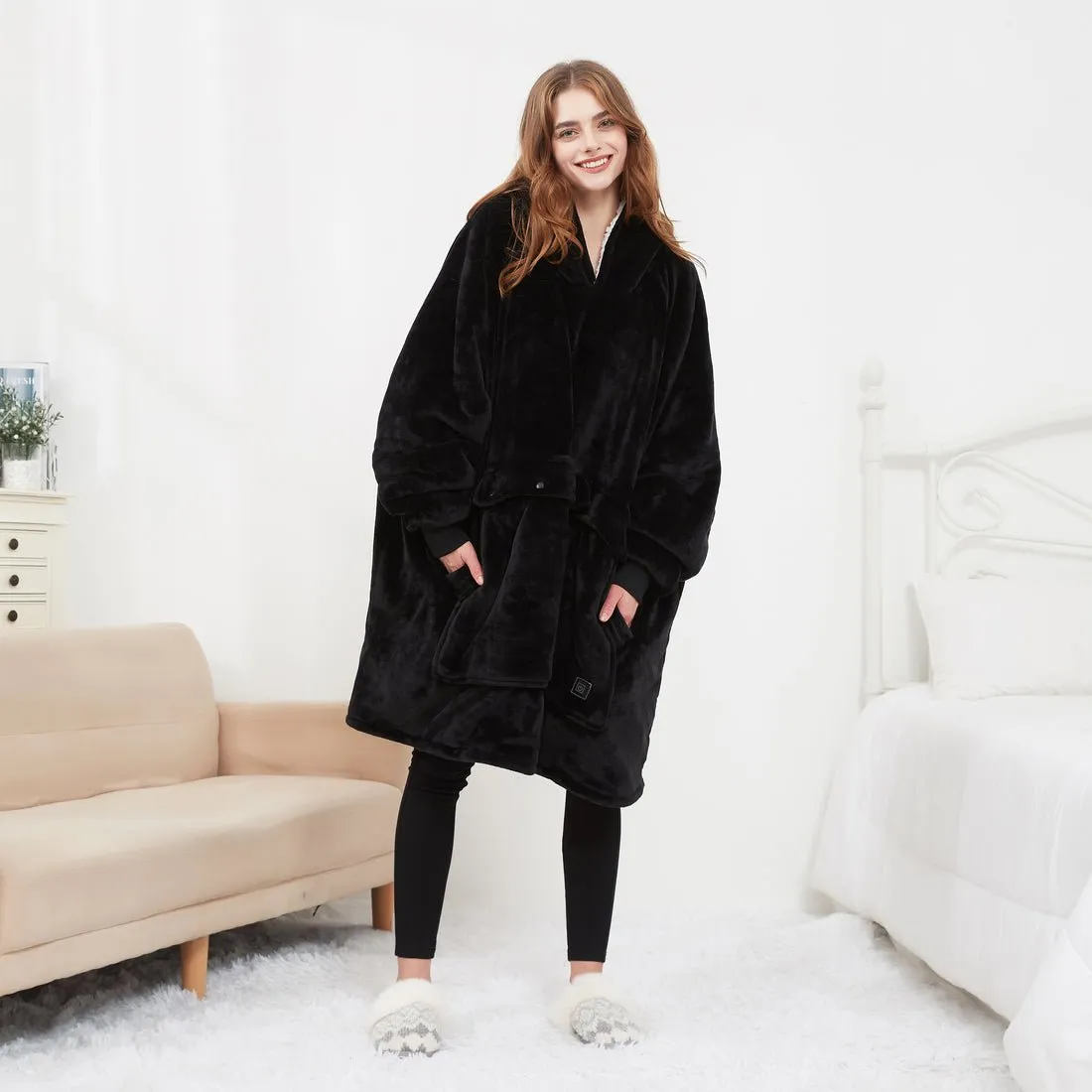 Double-layered velvet heated lazy Hoodie blanket