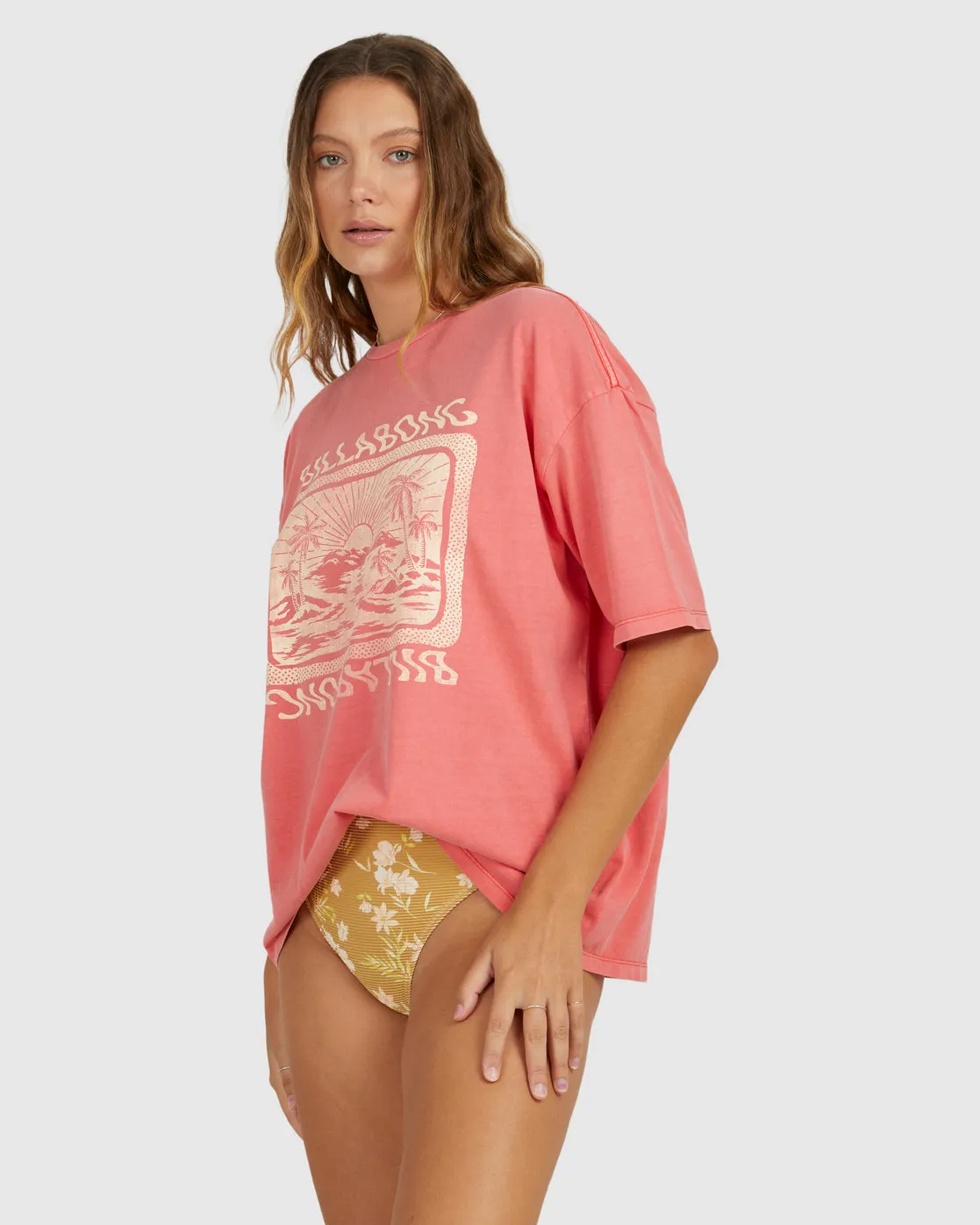 Dream Island Boyfriend T-Shirt