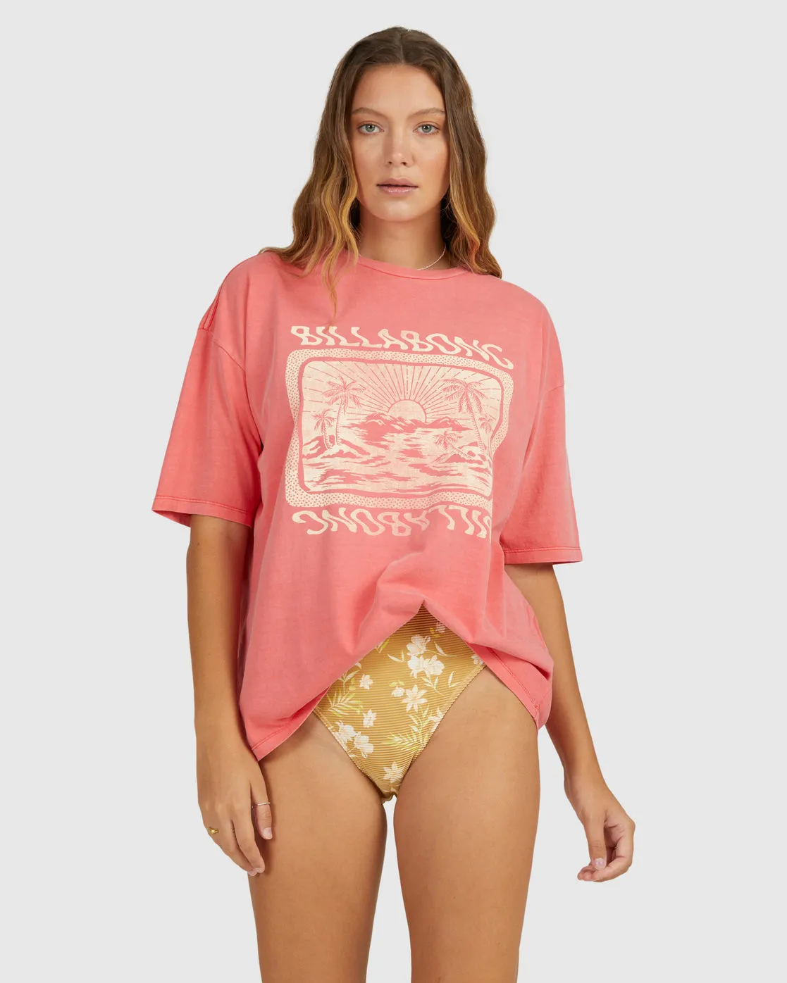 Dream Island Boyfriend T-Shirt