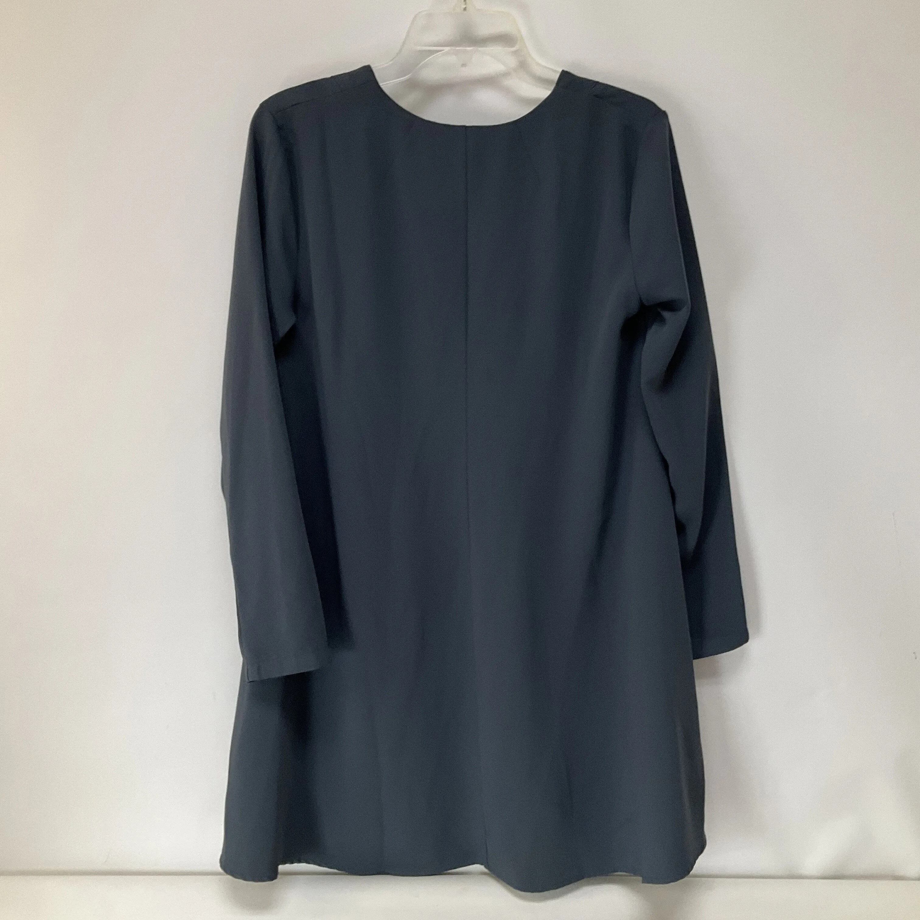 Dress Casual Short By Astr  Size: S
