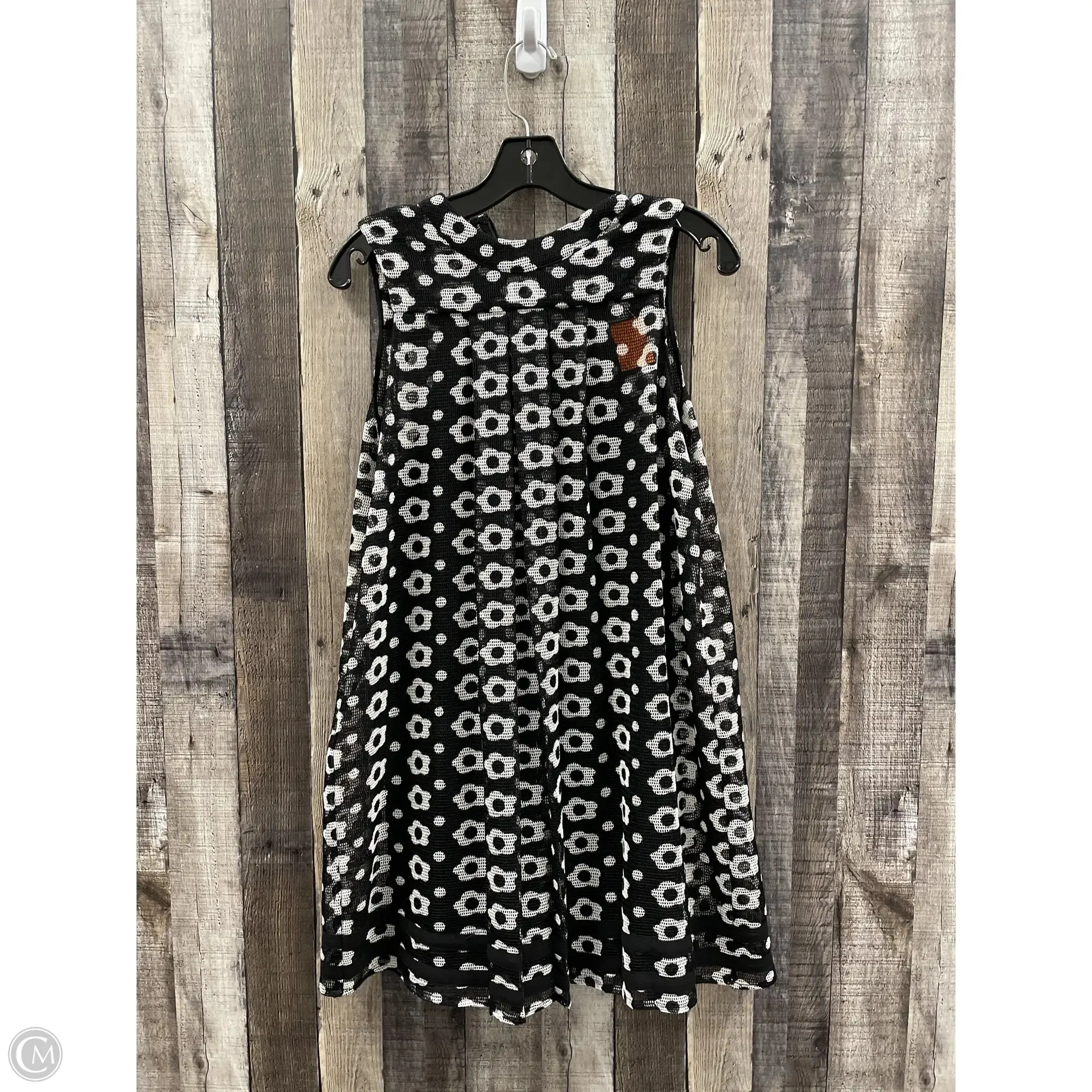 Dress Casual Short By Cme In Black & White, Size: S