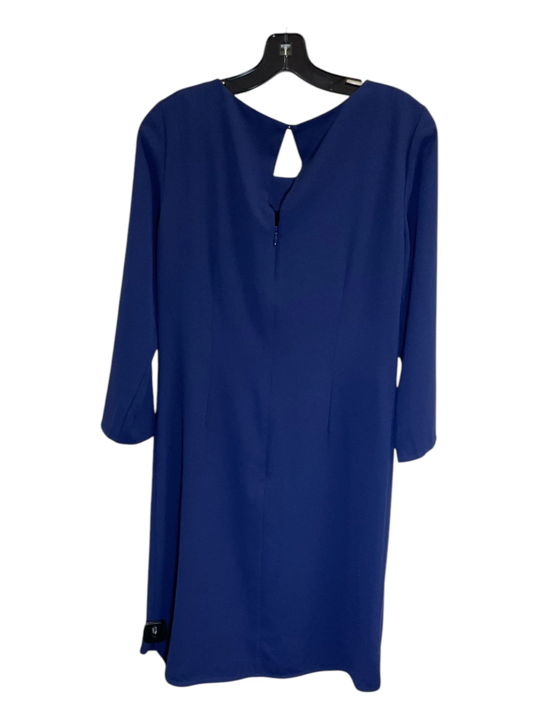 Dress Casual Short By Laundry  Size: M