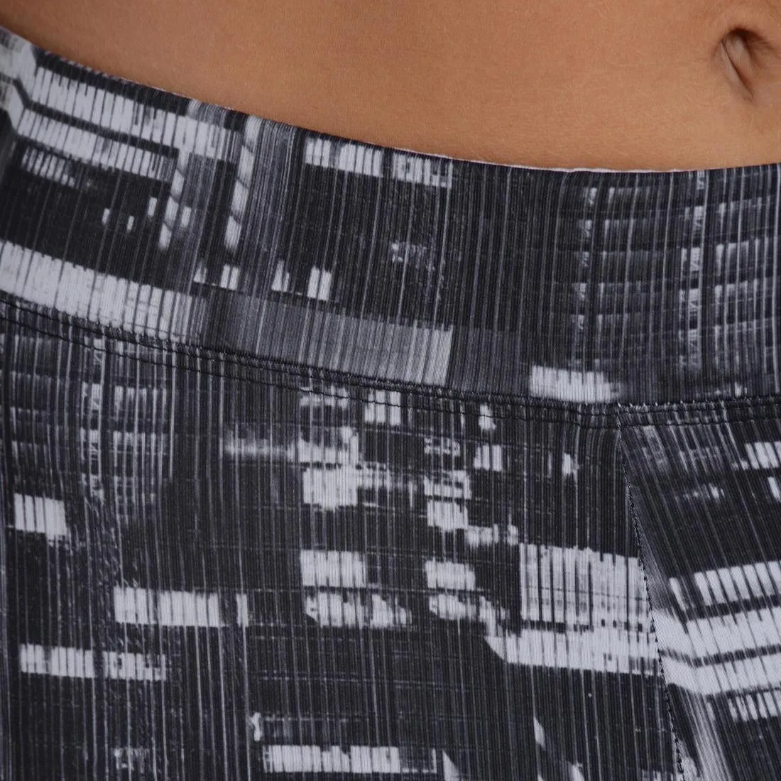 Energy Xtrem Women's Breathable Cardio 7/8 Leggings - Black / White Print