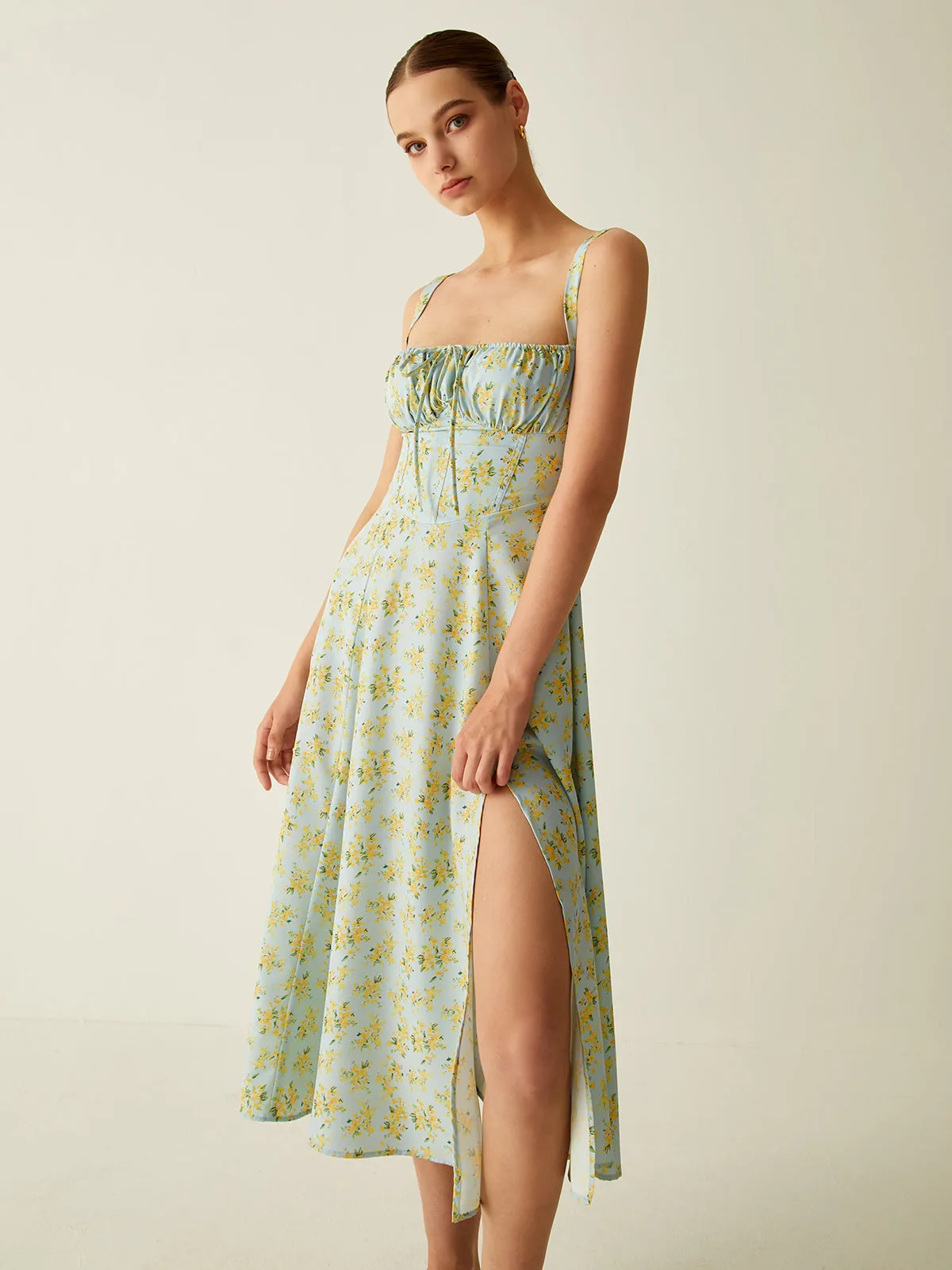 Floral Breeze™ | Women's Floral Midi Dress | Lightweight, Breathable Fabric & Stylish Split Detail