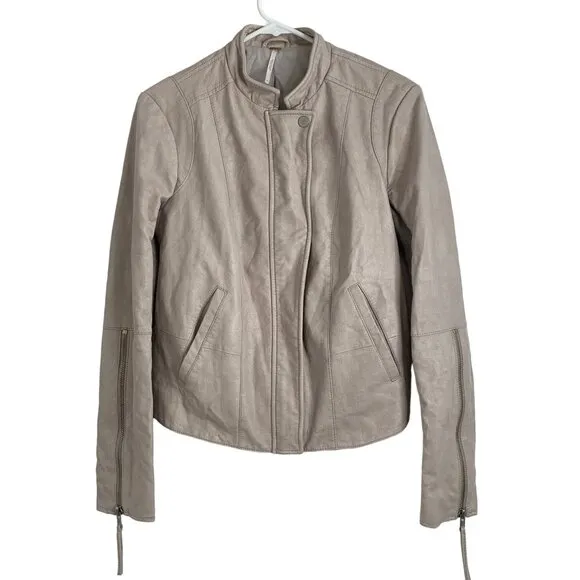 Free People Womens Size 6 Small Faux Leather Moto Jacket Blush Zip Detail 6827