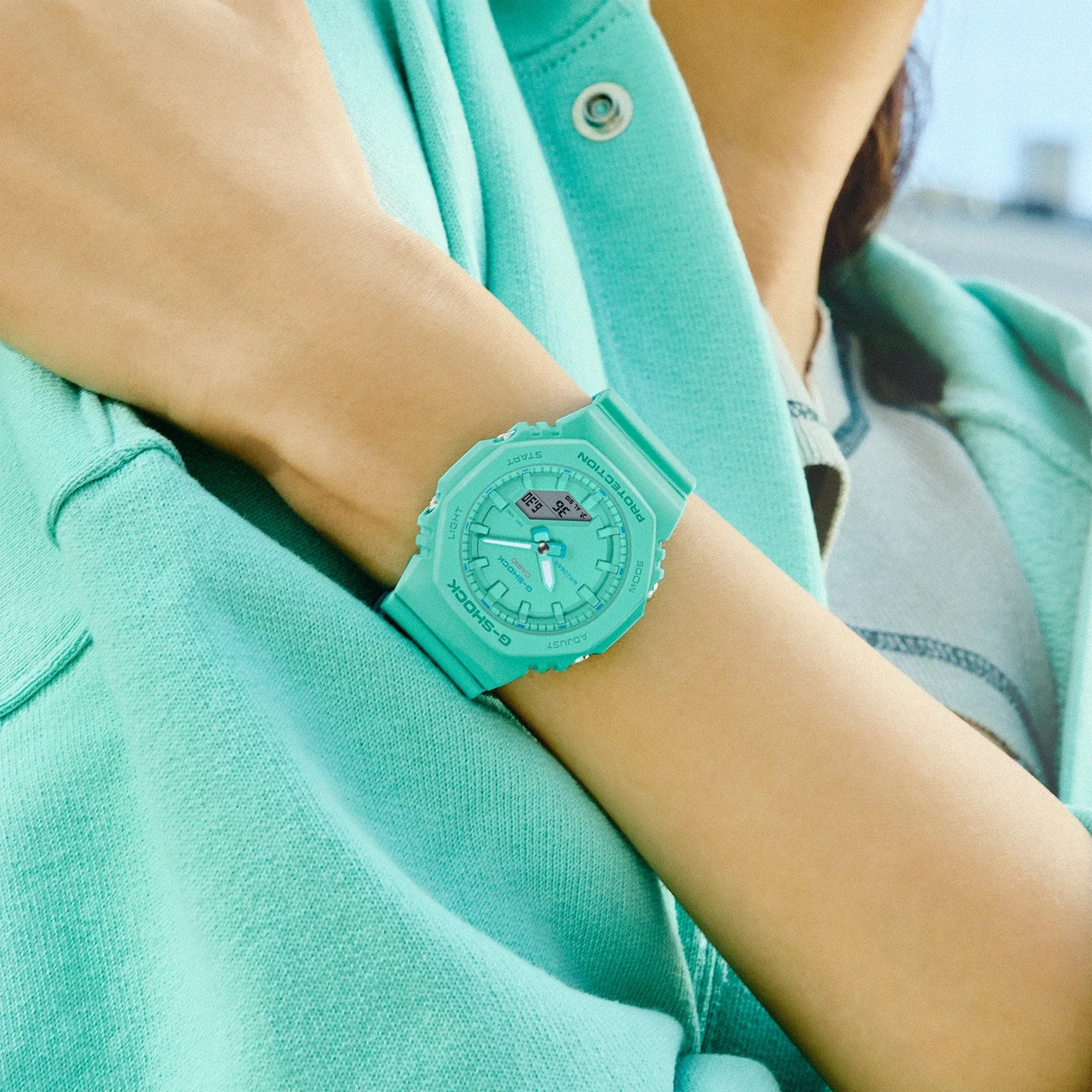 G-Shock Women's Casual Watch GMA-P2100-2ADR