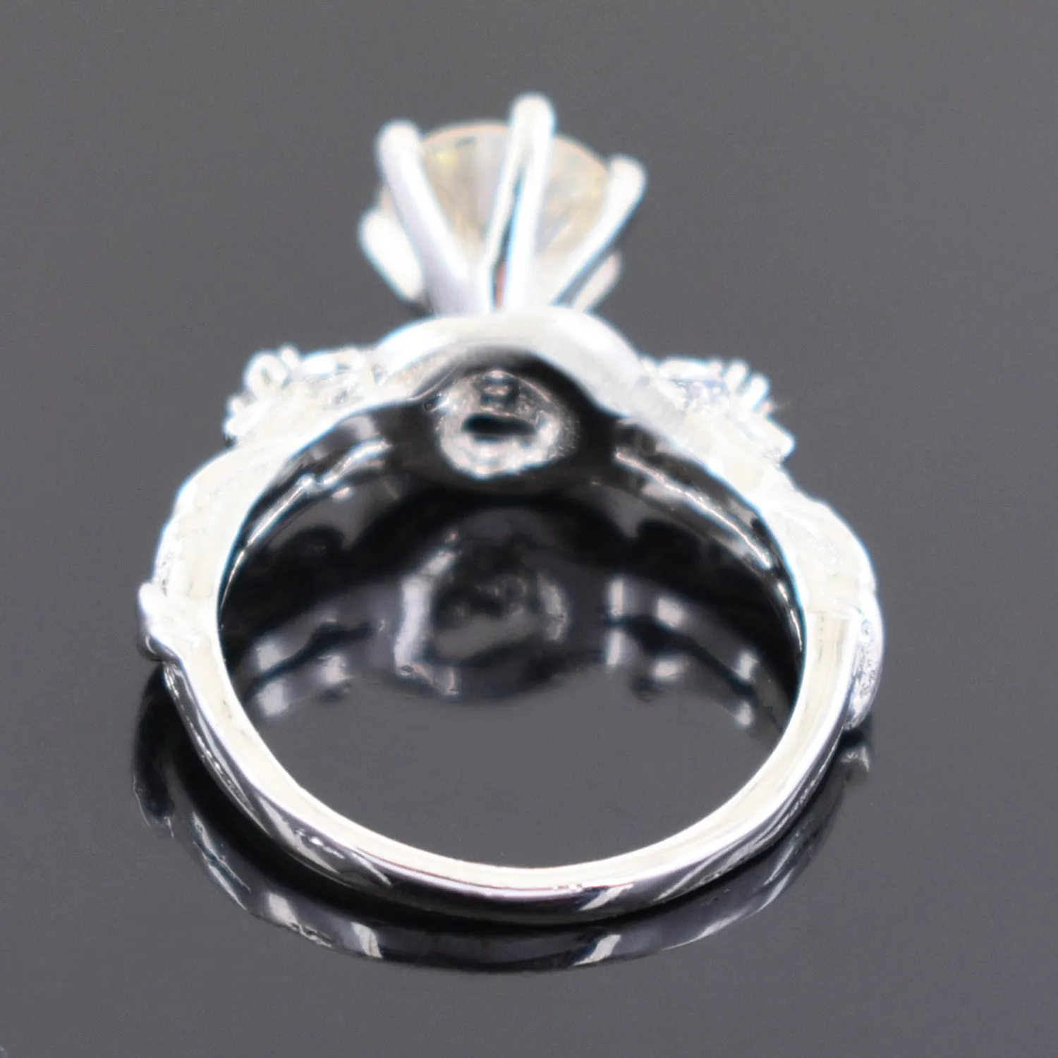 Gorgeous 1.50 Ct Off White Diamond Women's Ring with Accents, New Collection & Great Sparkle ! Ideal For Birthday Gift, Certified Diamond!