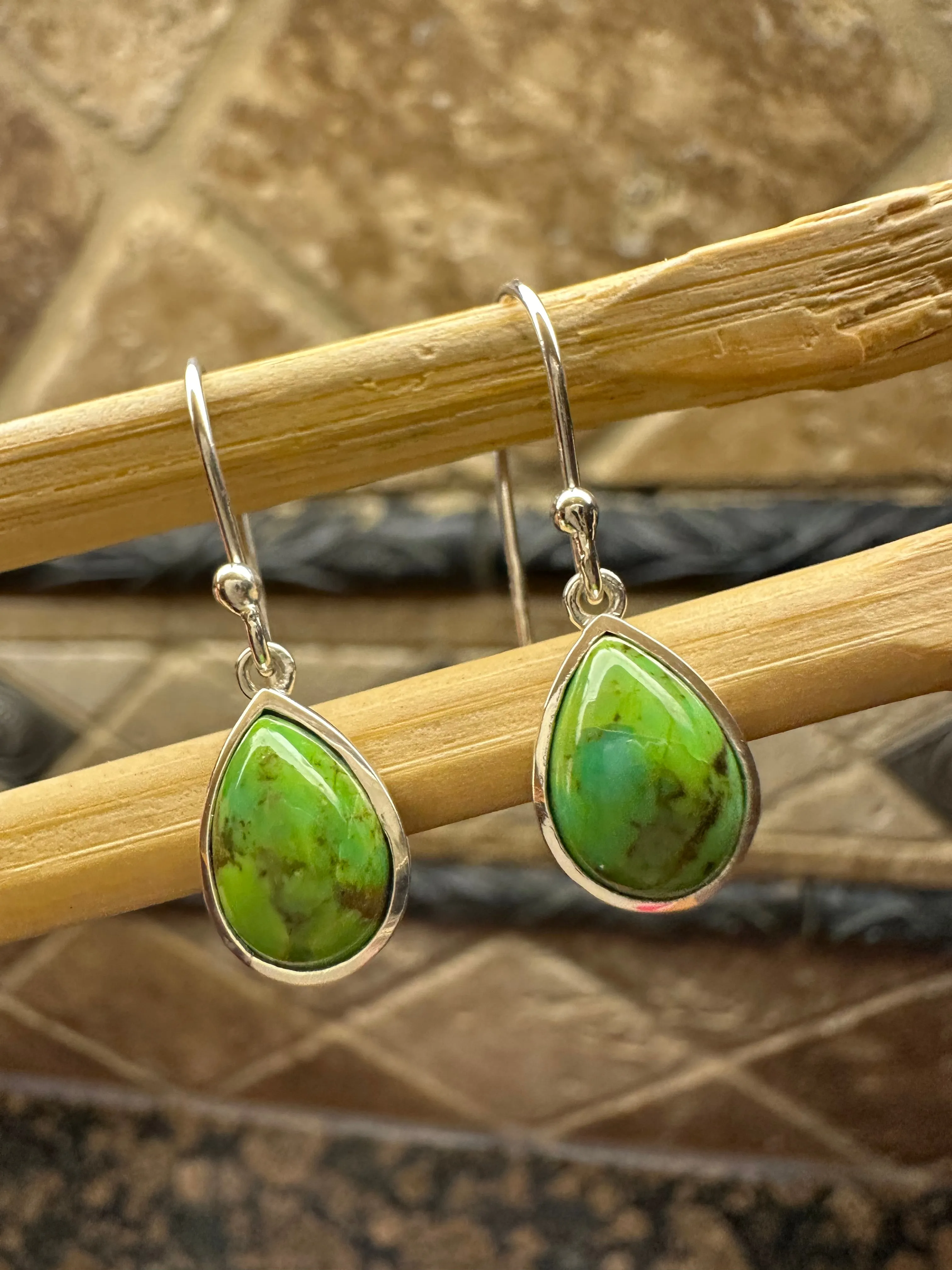 Gorgeous Green Turquoise 925 Solid Sterling Silver Earrings 25mm
