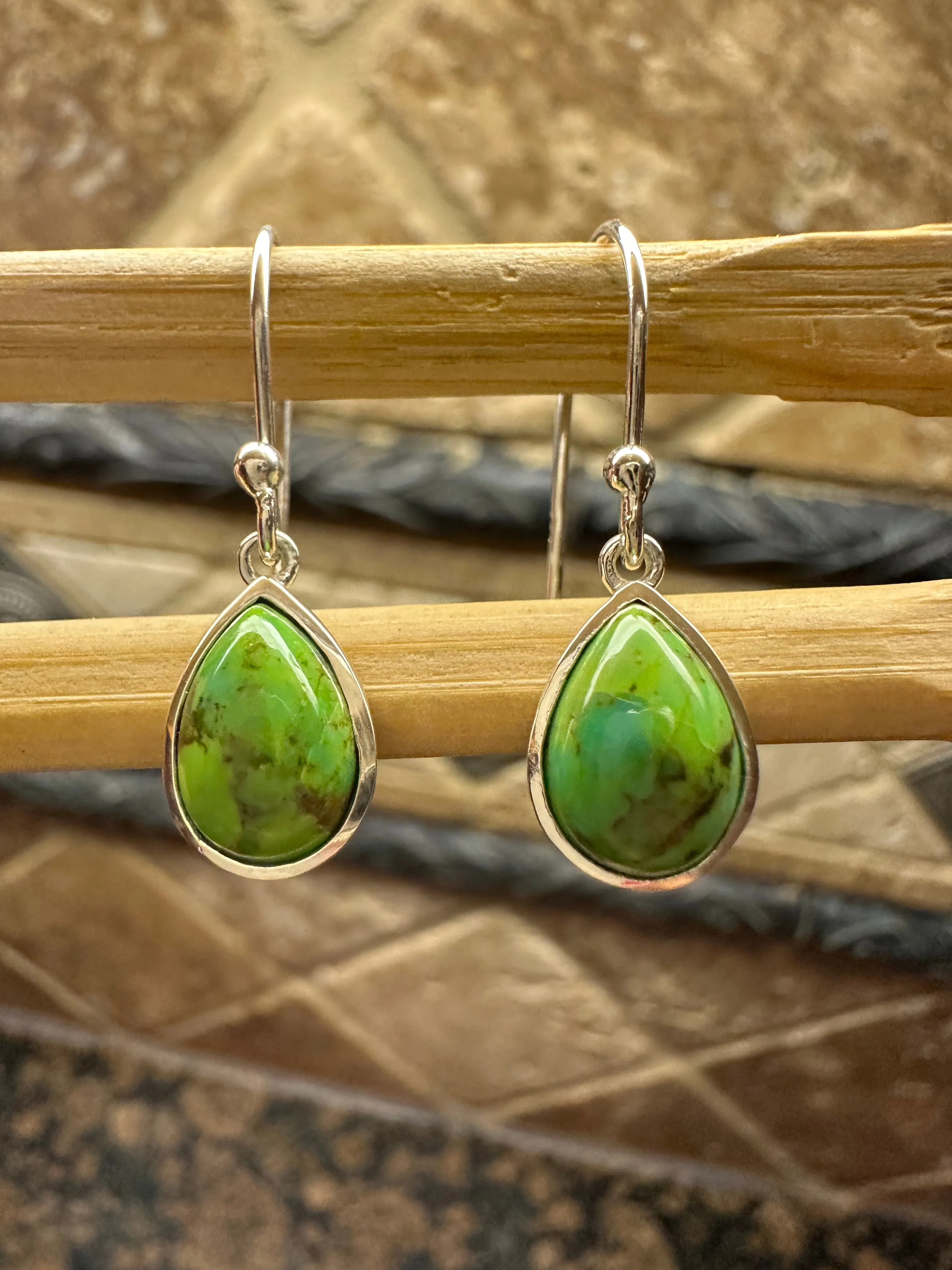 Gorgeous Green Turquoise 925 Solid Sterling Silver Earrings 25mm