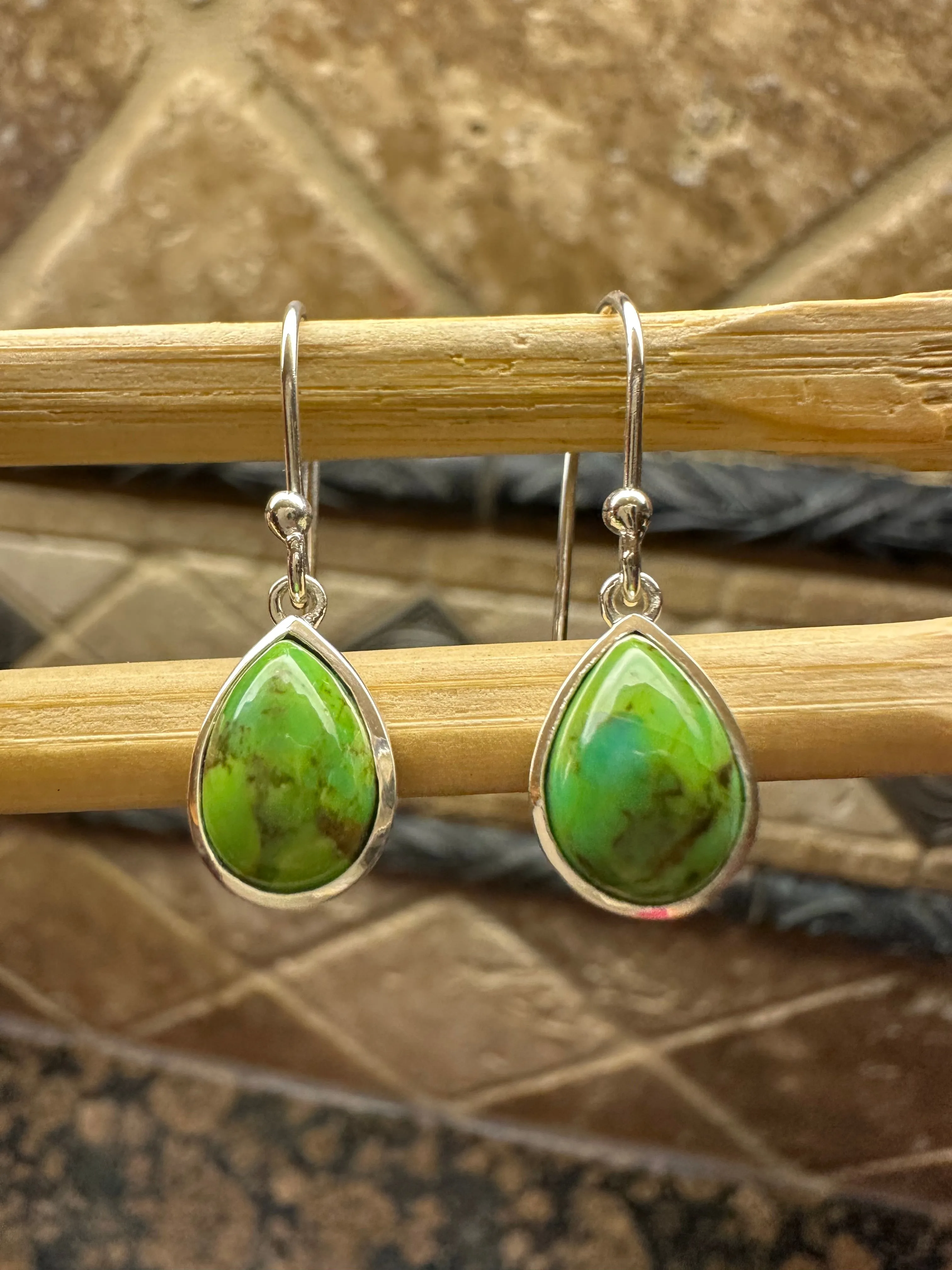 Gorgeous Green Turquoise 925 Solid Sterling Silver Earrings 25mm
