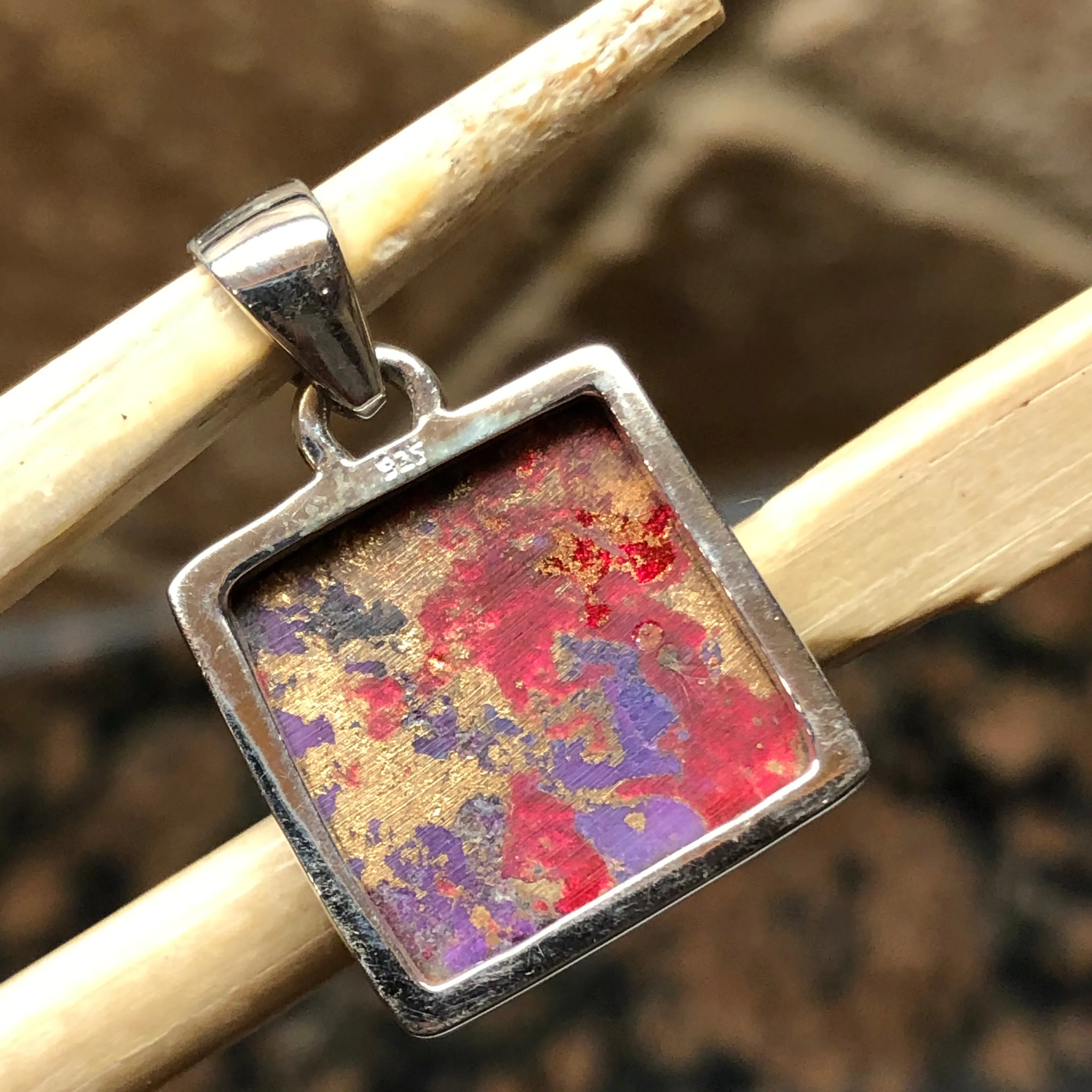 Gorgeous Purple Mohave Turquoise 925 Solid Sterling Silver Pendant 25mm