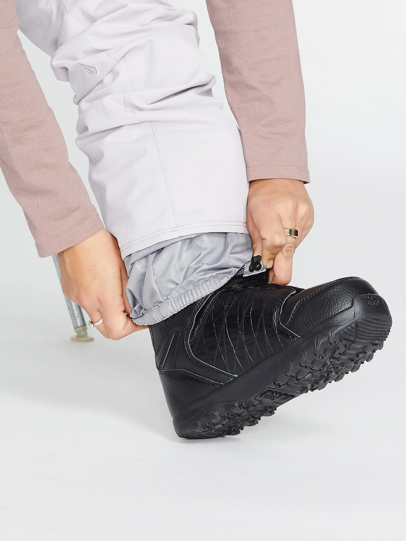 Hallen Trousers - Amethyst Smoke