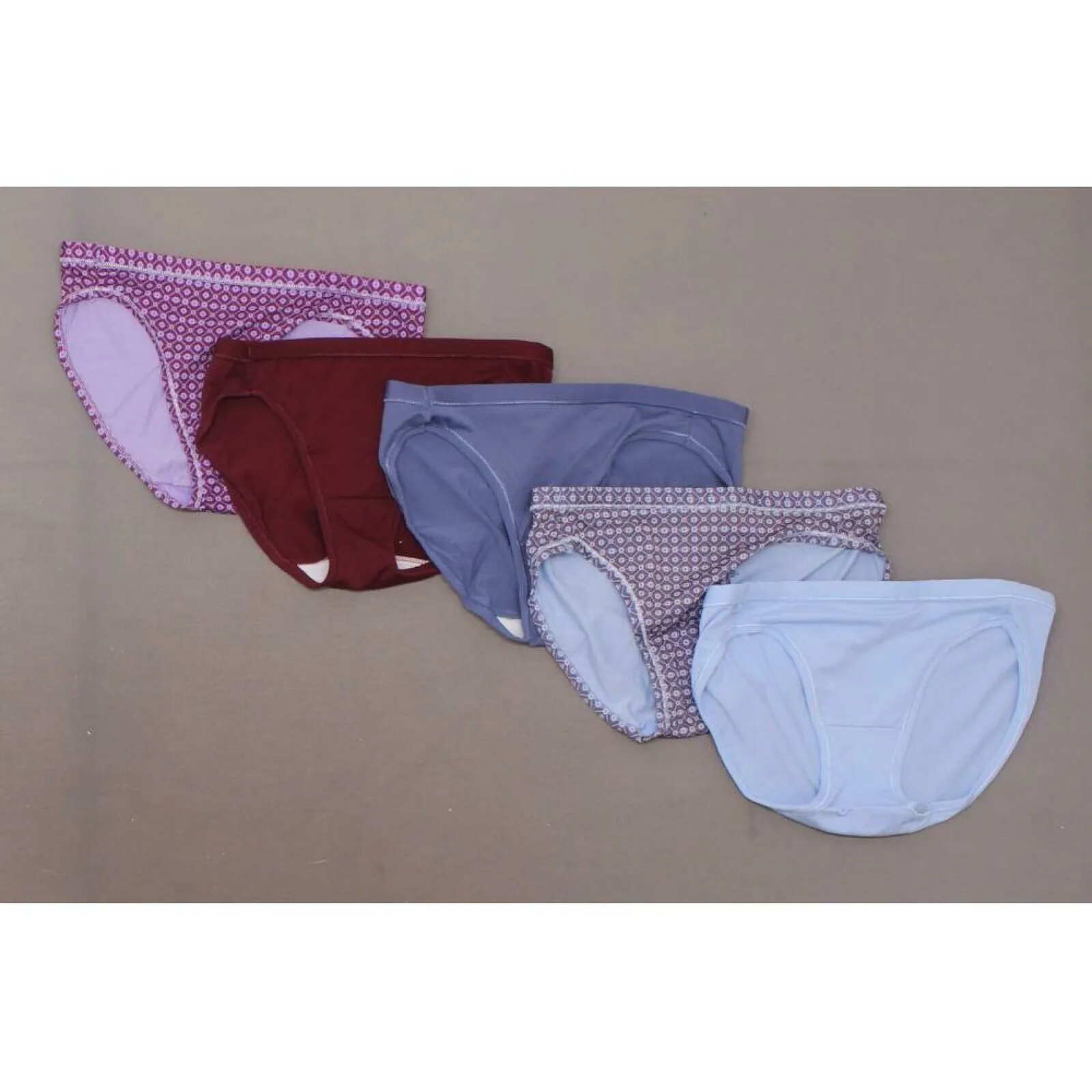 Hanes Premium 5 Pairs Women's Cool & Comfortable Microfiber Bikini Panties