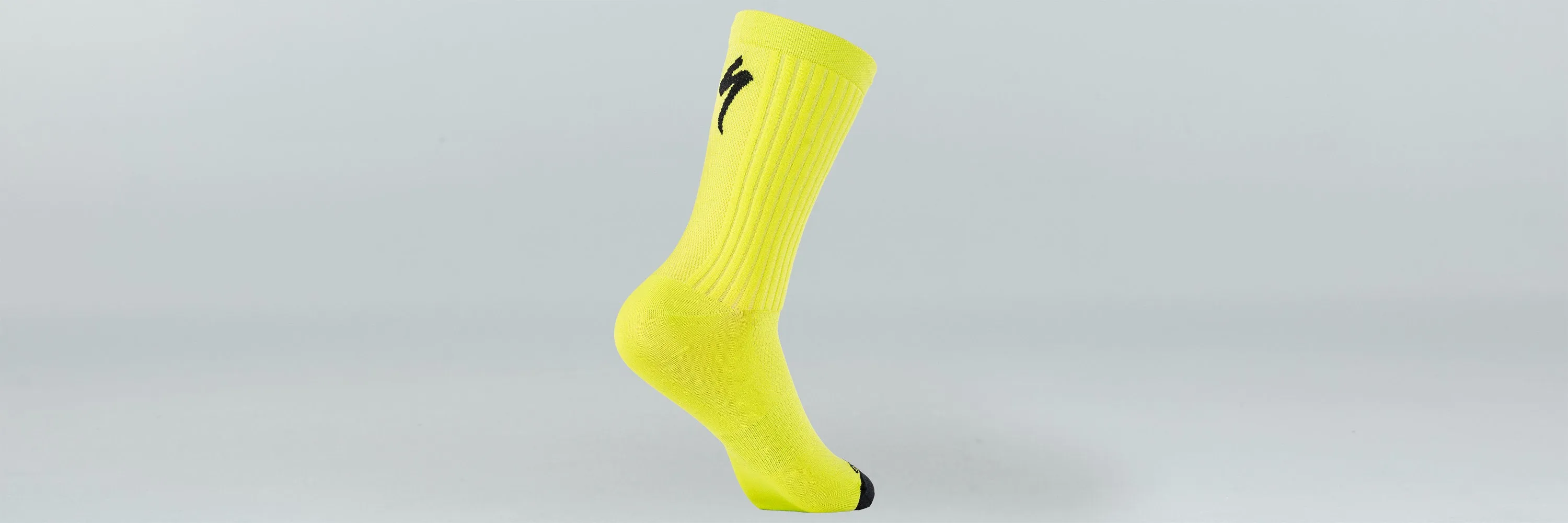 Hydrogen Aero Tall Road Socks