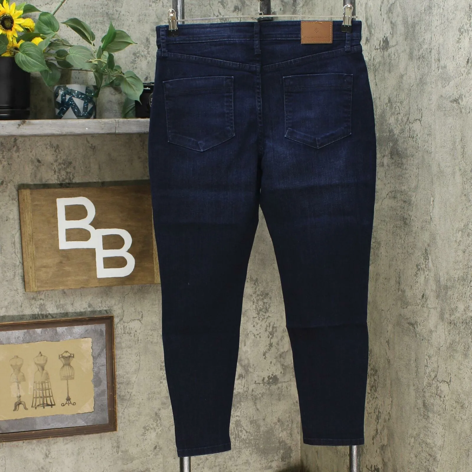Isaac Mizrahi Live! Women's Petite TRUE DENIM 5-Pocket Ankle Jeans