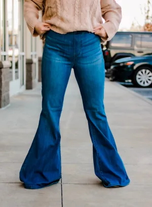 Judy Blue - Hi Waist Pull-On Super Flares