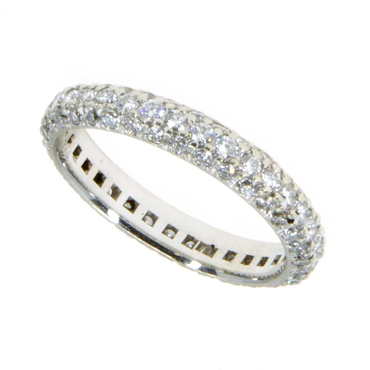 Kwiat Pavé Diamond Anniversary Eternity Band