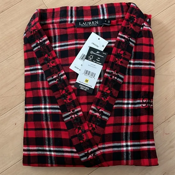 Lauren Ralph Lauren Bathrobe NWT SIZE M