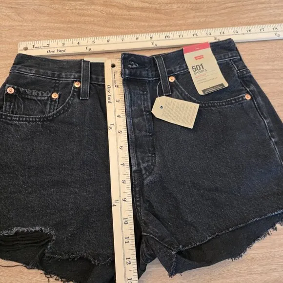 Levis Women's Denim 501 Short High Rise Fitted Raw Hem Black Size 28