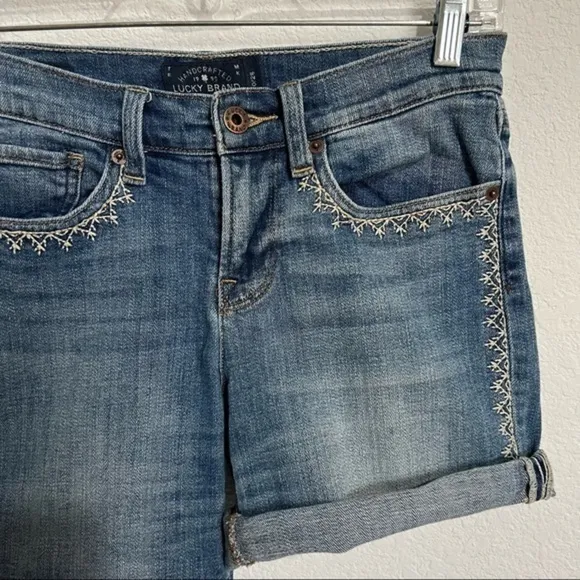 Lucky Brand Womens The Roll Up Jean Shorts Embroidered Comfort Stretch Denim W26