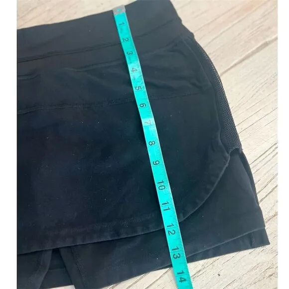 Lululemon Women's Black Second Chance Skort Size 8 Short Built in Shorts