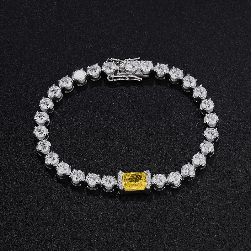 Luxury And Simple Temperament Bracelet