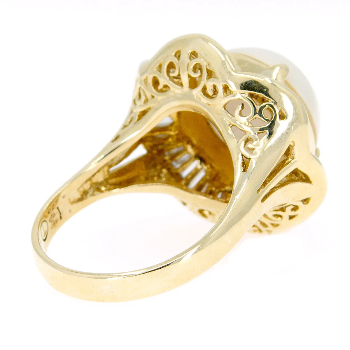 Mabe Pearl & Diamond Ballerina Ring