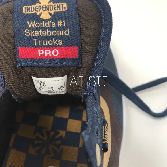 💖MEGA SALE💖VANS Gilbert Crockett Independent Dress Blues Women's VN0A38COUHL