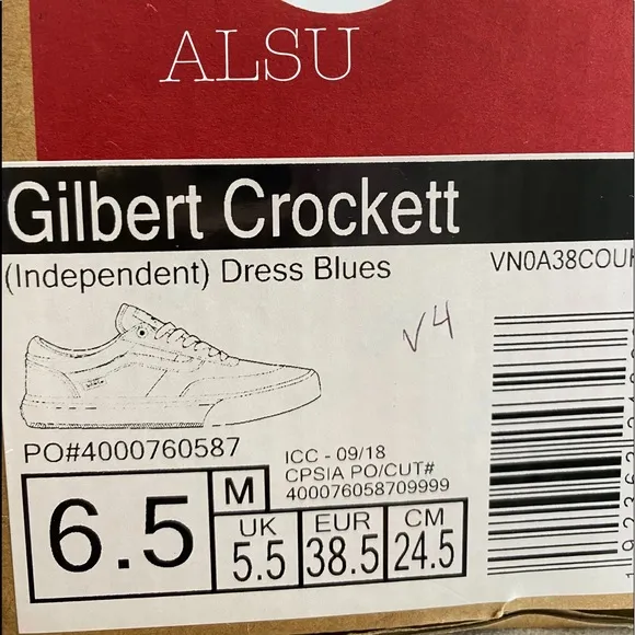 💖MEGA SALE💖VANS Gilbert Crockett Independent Dress Blues Women's VN0A38COUHL