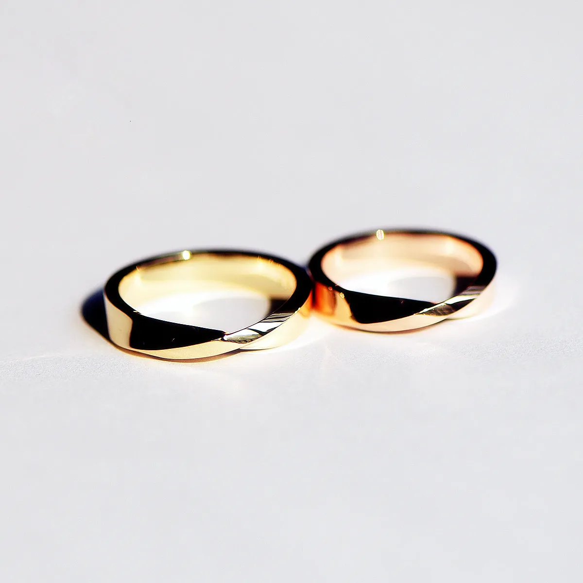 Mobius Strip Style Wedding Ring