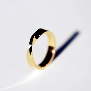 Mobius Strip Style Wedding Ring