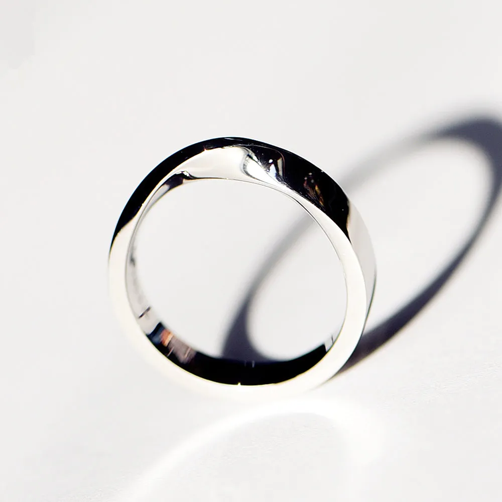 Mobius Strip Style Wedding Ring