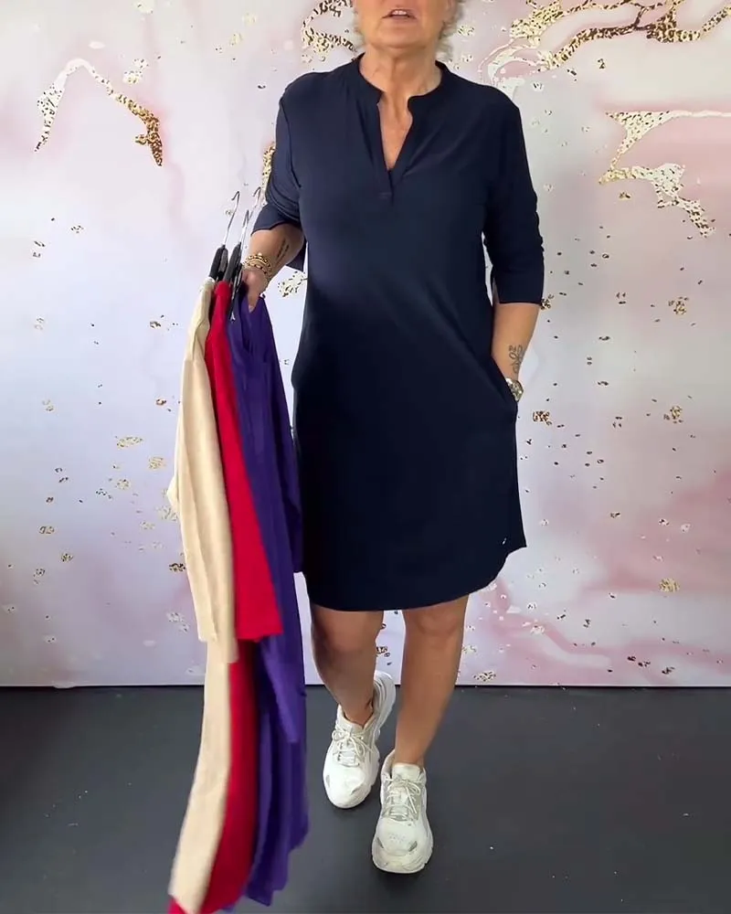 Natalia® | Simple V-neck dress