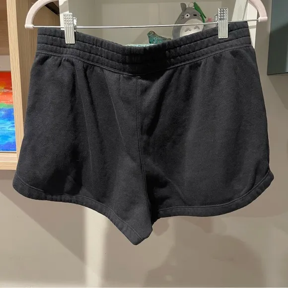 NIKE SPORTSWEAR HERITAGEFLEECE‎ SHORTS